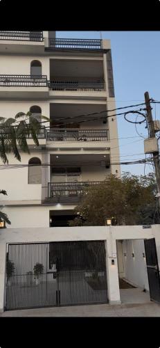 casa garden low aqi hill view stay for peace