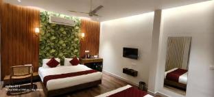 indudharam tourist home