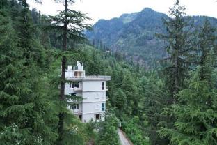 hotel snow world manali