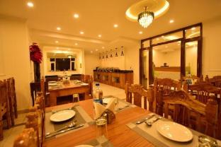 hotel snow world manali