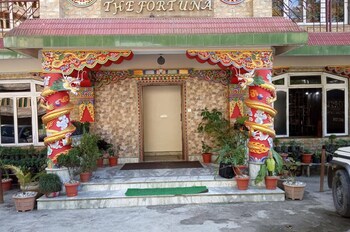 The Fortuna Hotel Lachen By Baizus,,2 star