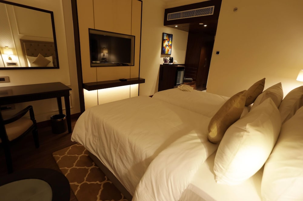 ramada by wyndham jaisalmer barmer road