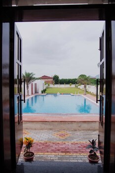 uday horizon resort