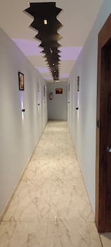 Hotel Pacific View,,2 star