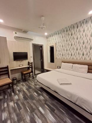 hotel maanvad garh by keshav residency