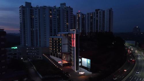 nestlay suites by tc one