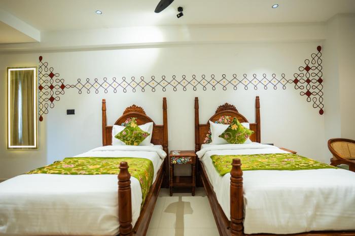hotel indiana hitech city