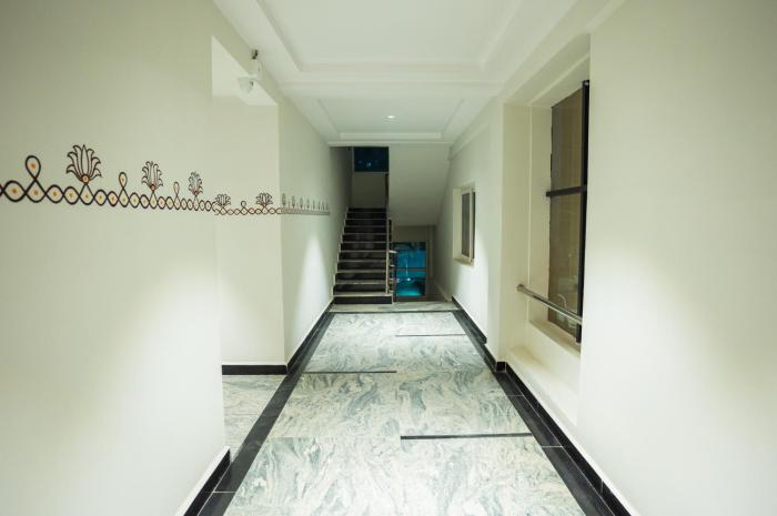 hotel indiana hitech city