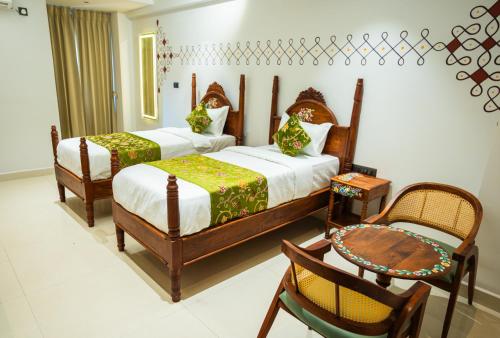 hotel indiana hitech city