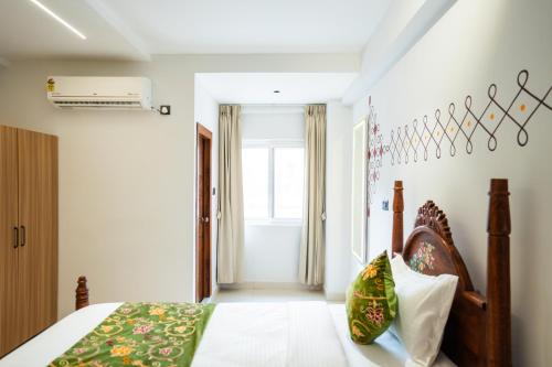 hotel indiana hitech city