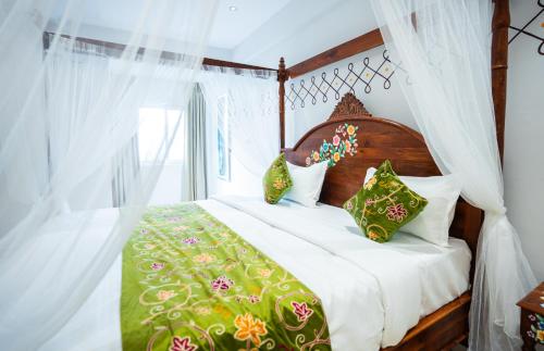 hotel indiana hitech city