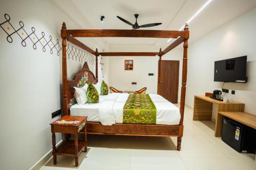 hotel indiana hitech city