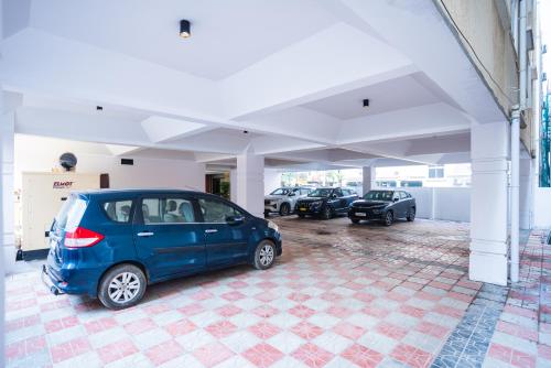 hotel indiana hitech city