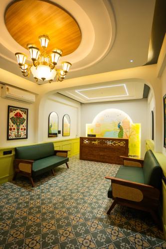 hotel indiana hitech city