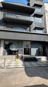 Hotel Kundan Courtyard,,3 star