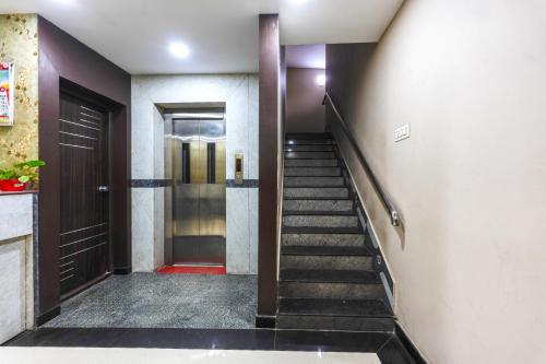 hotel mini escape perungalathur