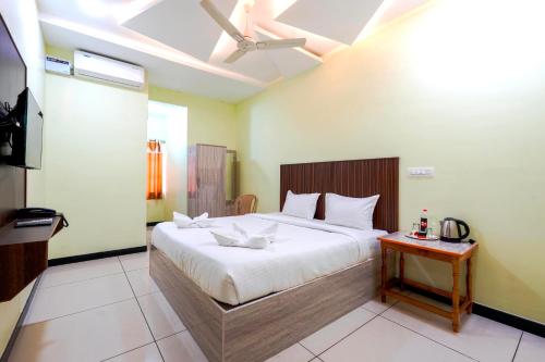 hotel mini escape perungalathur