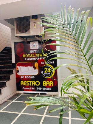 Hotel Royal Niwas,,2 star