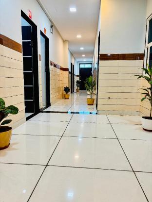 Hotel Royal Niwas,,2 star