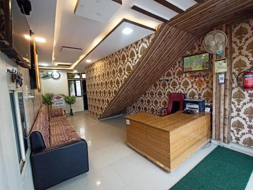 brajrani hotel