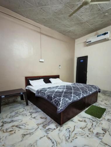 brajrani hotel