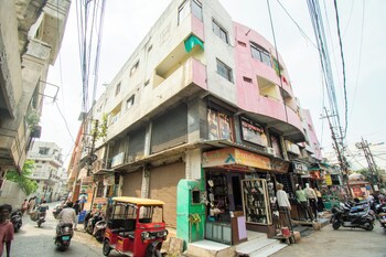 Hotel Vishwas Lok,,2 star