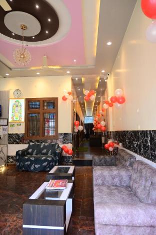 kaka paying guest house
