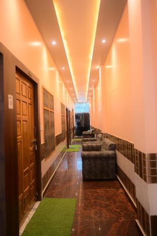 kaka paying guest house