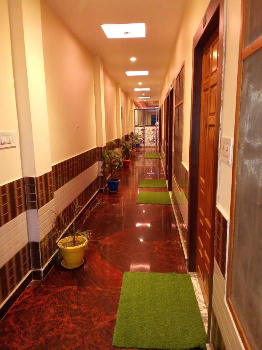 kaka paying guest house