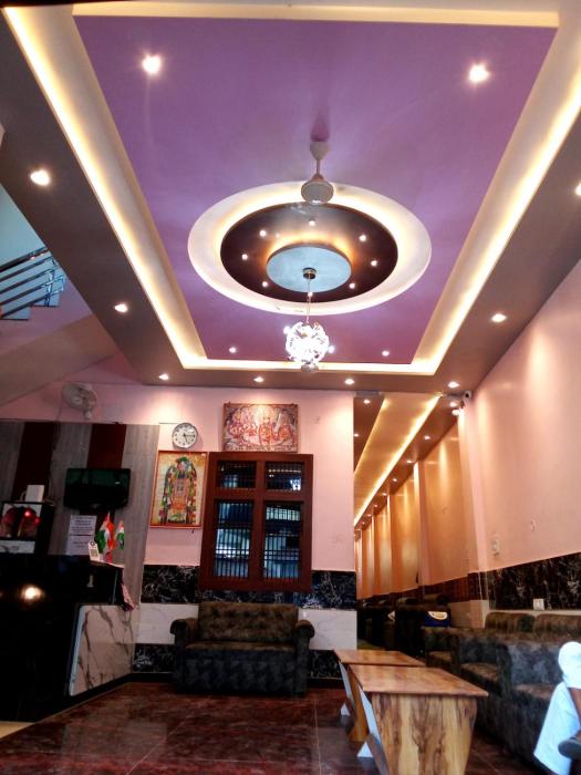kaka paying guest house