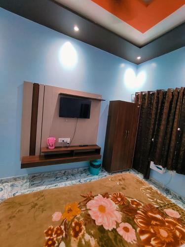 kaka paying guest house