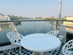 moti mahal lakeview pichola hotel