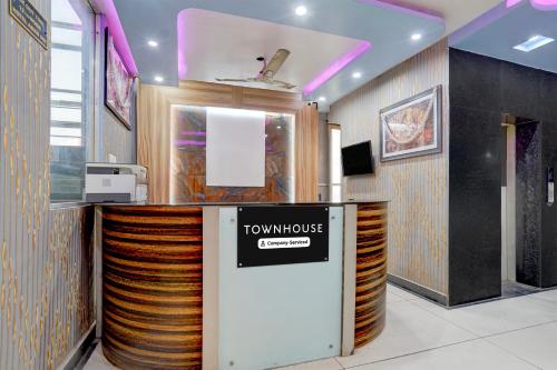 Super Townhouse Sitapur Railway Junction Formerly Aman Inn,,3 star