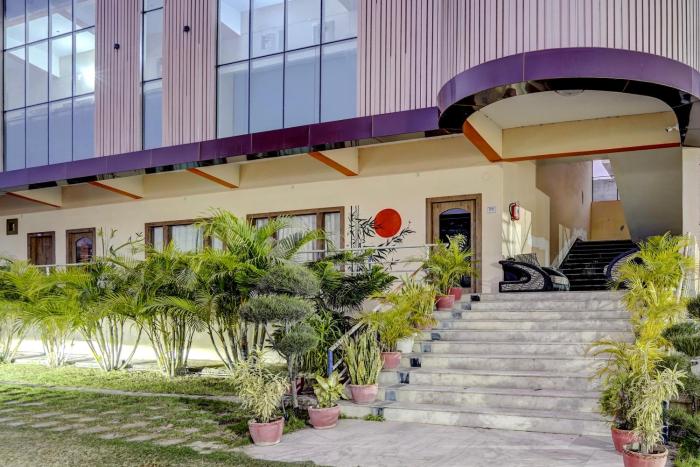 super townhouse awleshpur crossway varanasi formerly ganga vatika