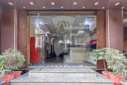 collection o ambedkar chowk formerly hotel paras inn