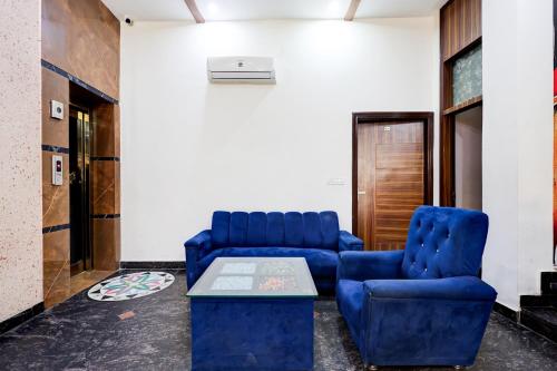 collection o ambedkar chowk formerly hotel paras inn