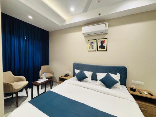 mg plaza hotel