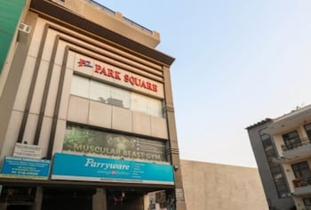 Hotel Park Square Resort,,3 star