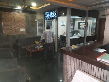 Hotel Royal Comfort,,2 star