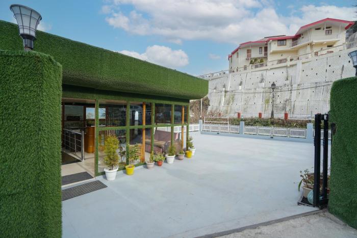 hotel sapphire unit of anand hospitality