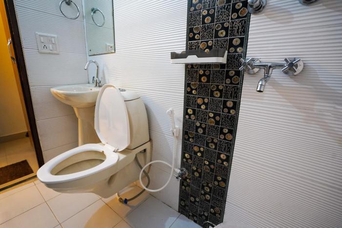 hotel sapphire unit of anand hospitality