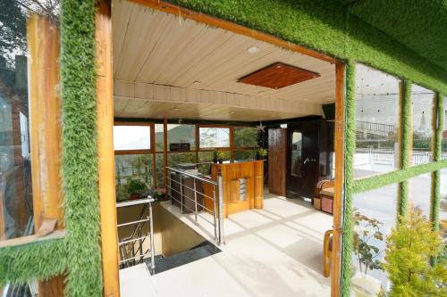 hotel sapphire unit of anand hospitality