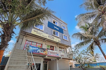 via chaitanya inn