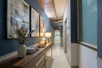 Via Crown Inn I,,3 star