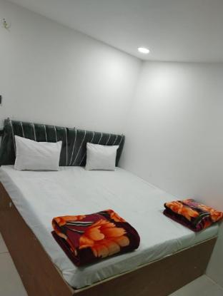 Hotel Sb Palace,,2 star