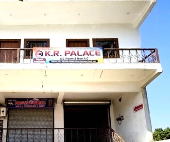 hotel kr palace
