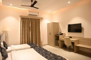 prince diamond boutique hotel