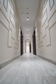 prince diamond boutique hotel