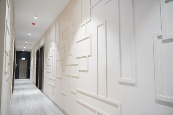 prince diamond boutique hotel