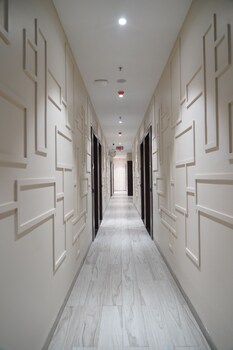 prince diamond boutique hotel